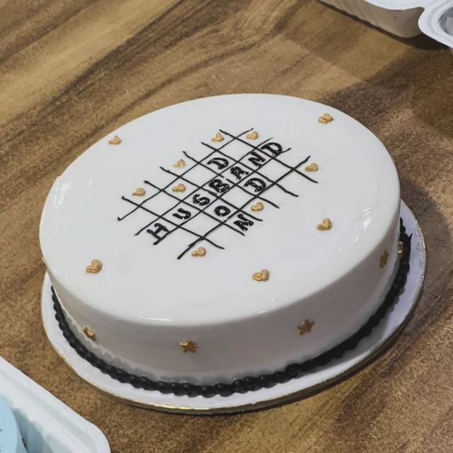 Crossword design cake for husband